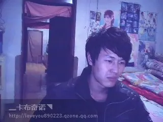 依旧风流的主播照片