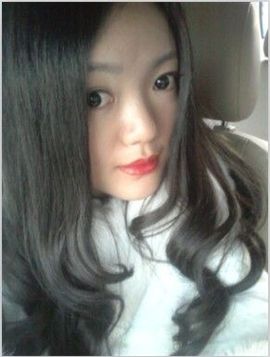 偶是小二井主播照片