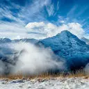 ‘’千山残雪飞‘’