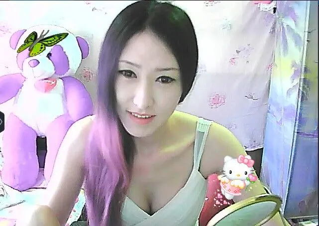 ♥豪情☆美人鱼♥的主播照片