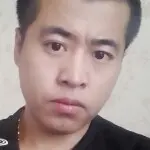 烛光的你是那么美