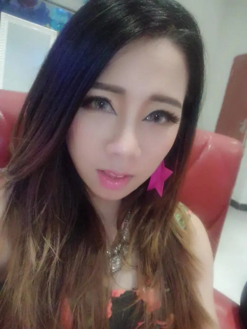 妖精づ是神经病的主播照片