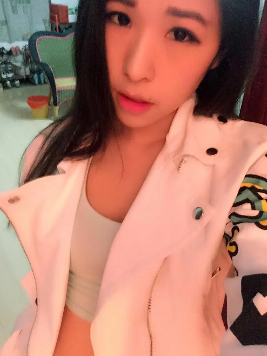 千默丶的主播照片