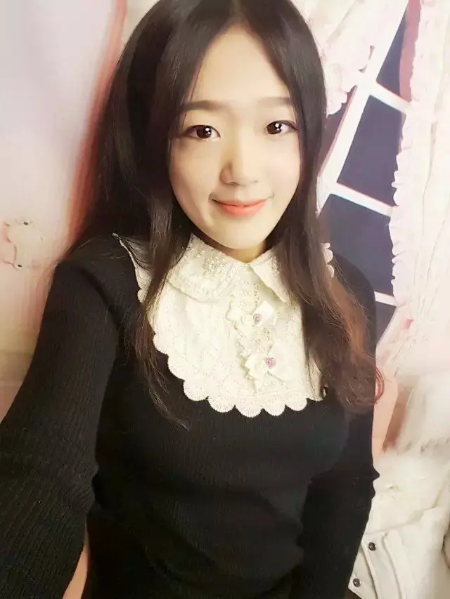 萧萧01的主播照片