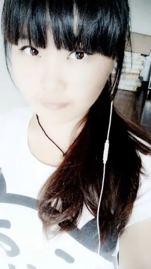 ★‥⊱訫偌湘兮⊰❤☆的主播照片