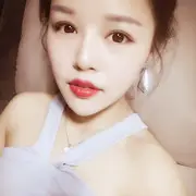 ╭╯李佳