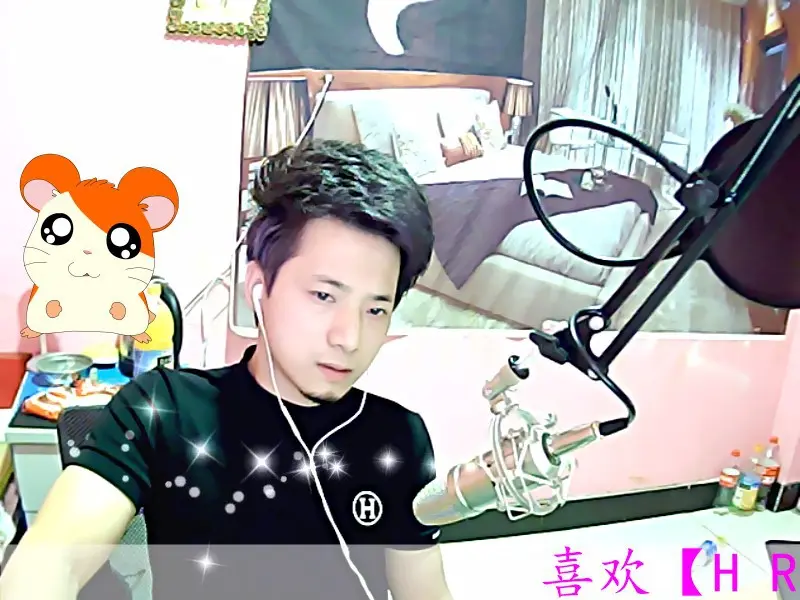 【HR】凌皓的主播照片
