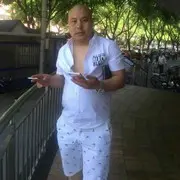 冰激凌哥哥