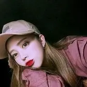 15581帅比彤。