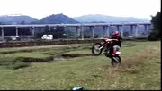 纯色神车𑿨牛杂佬