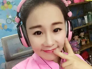 天哥哥@静静看不说话的主播照片