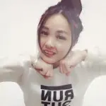 来和萌萌一起玩游戏