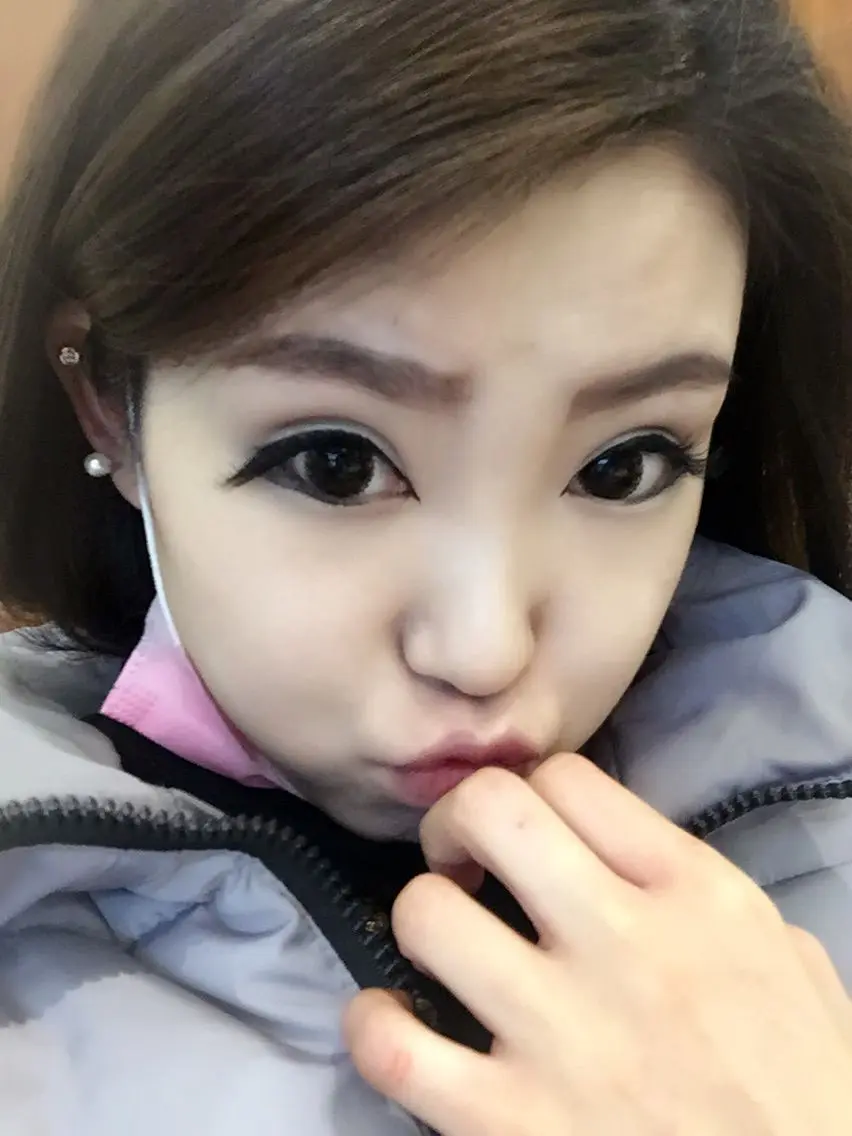 SQ：柔兒的主播照片