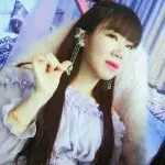 小妖精👀小蜜蜂