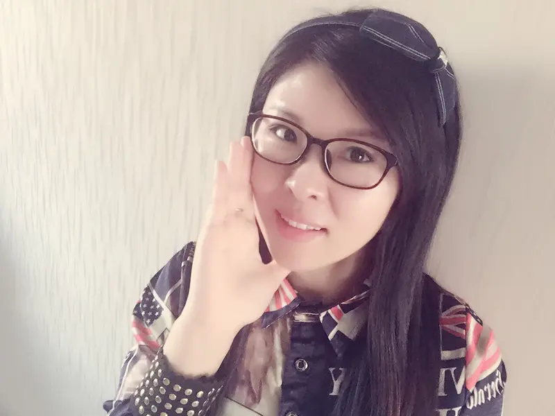 梅梅№乖的主播海报