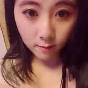 宠爱有加。