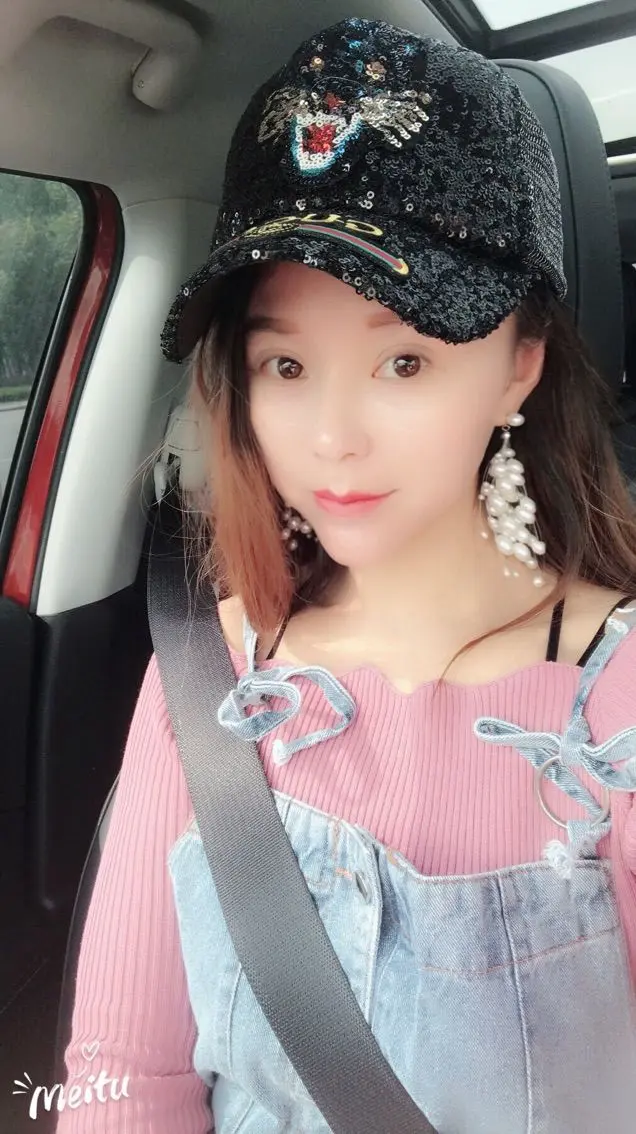 秀心乐的主播照片