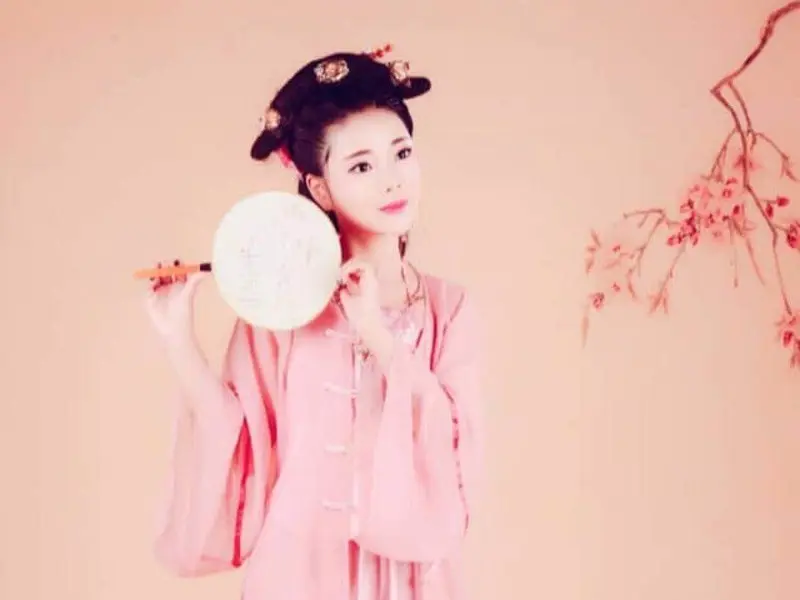 小呆玉。。。的主播海报