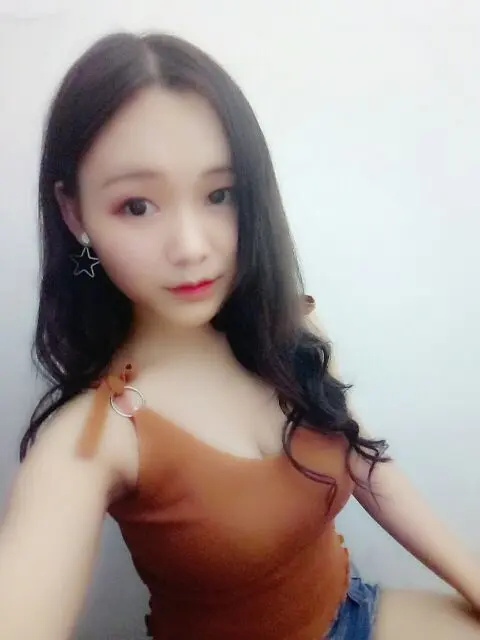 不一样的林小小的主播照片