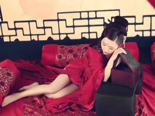 给现金啊超市的主播照片