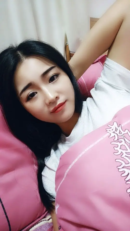 菲儿呢的主播照片