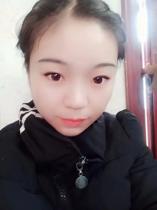 ゞ╃专属燕子独大叔づ的主播照片