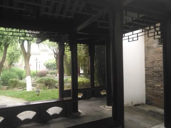 红豆大哥哥的主播照片