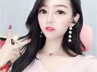 (一只狼)的主播照片