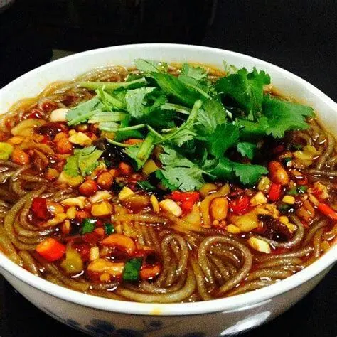 揪痧治咽炎的主播照片
