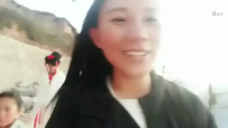 :彝妹与新娘