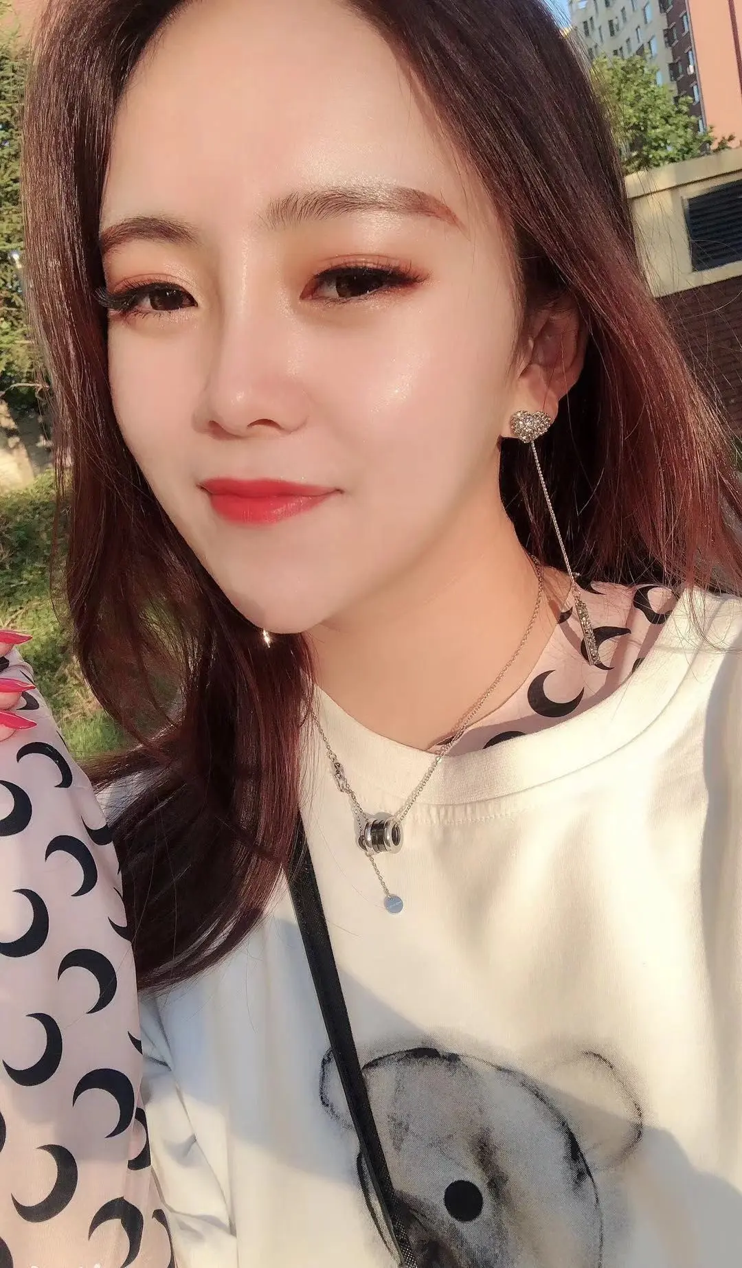 昵称违规，请重新修改的主播照片