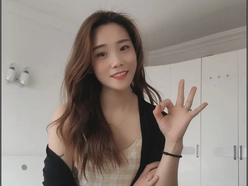 霸！道的主播海报