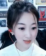 爱笑的小白兔的主播照片