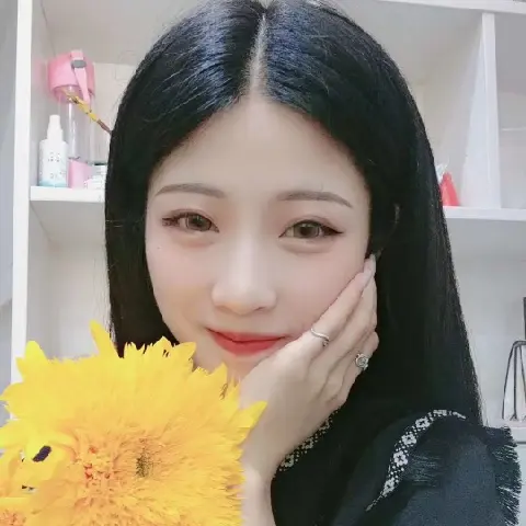 安❤逸的主播照片