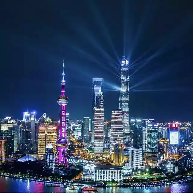 纸扇一摇谈天下主播图片