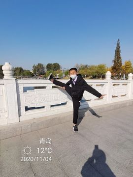 一凡../*的图片