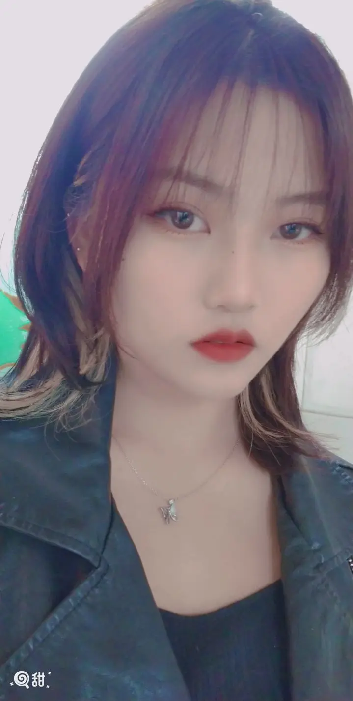 ✨玻璃蓝🍓的主播照片