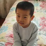 づ紫色烟花灬