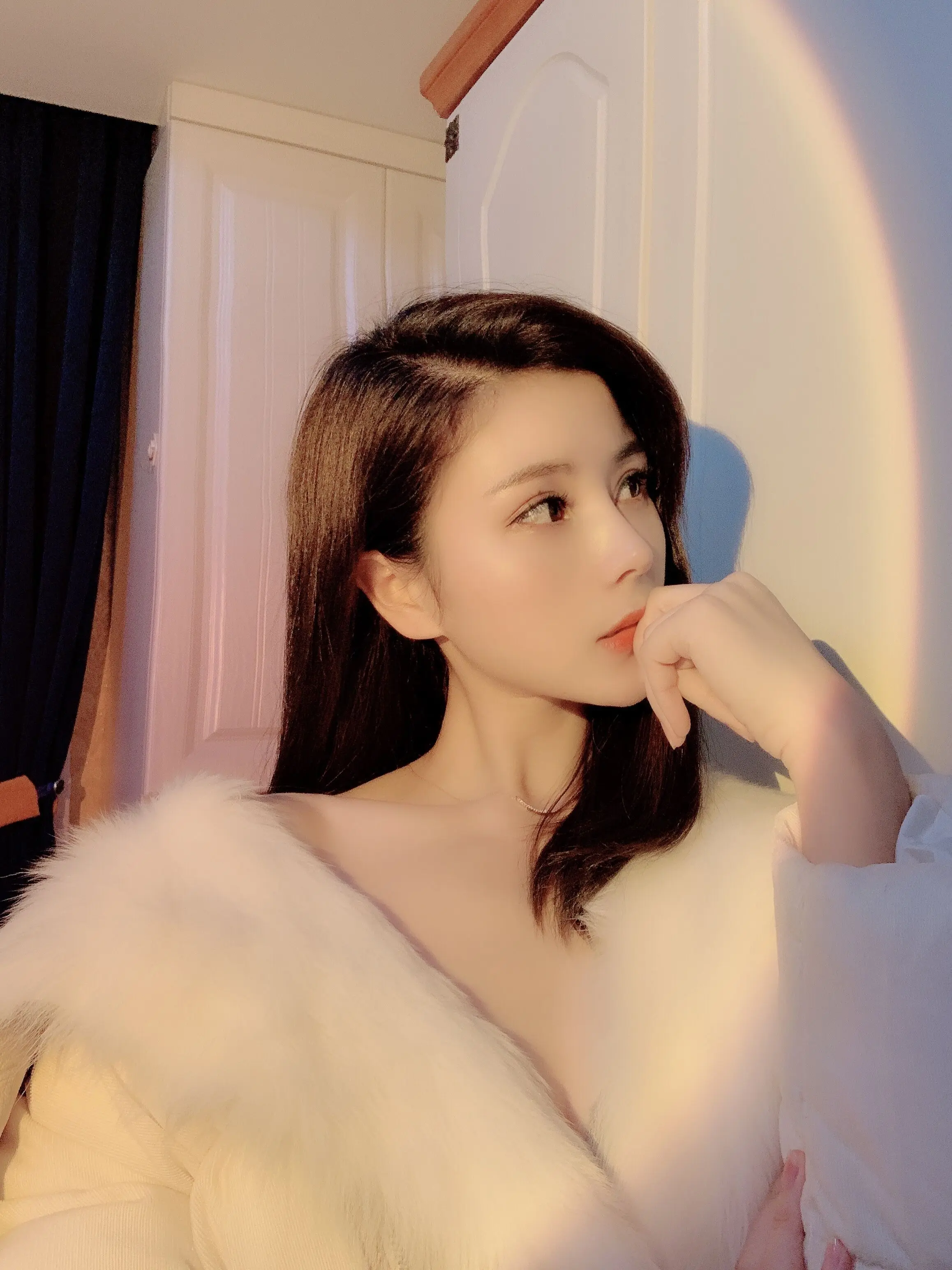 东方❤莎莎☂休的主播照片
