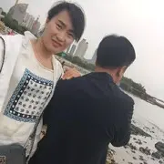 微笑的娜