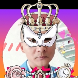 光头强泡民国洋妞子的图片