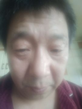 费英里主播照片