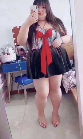 叫我靓仔呀的图片
