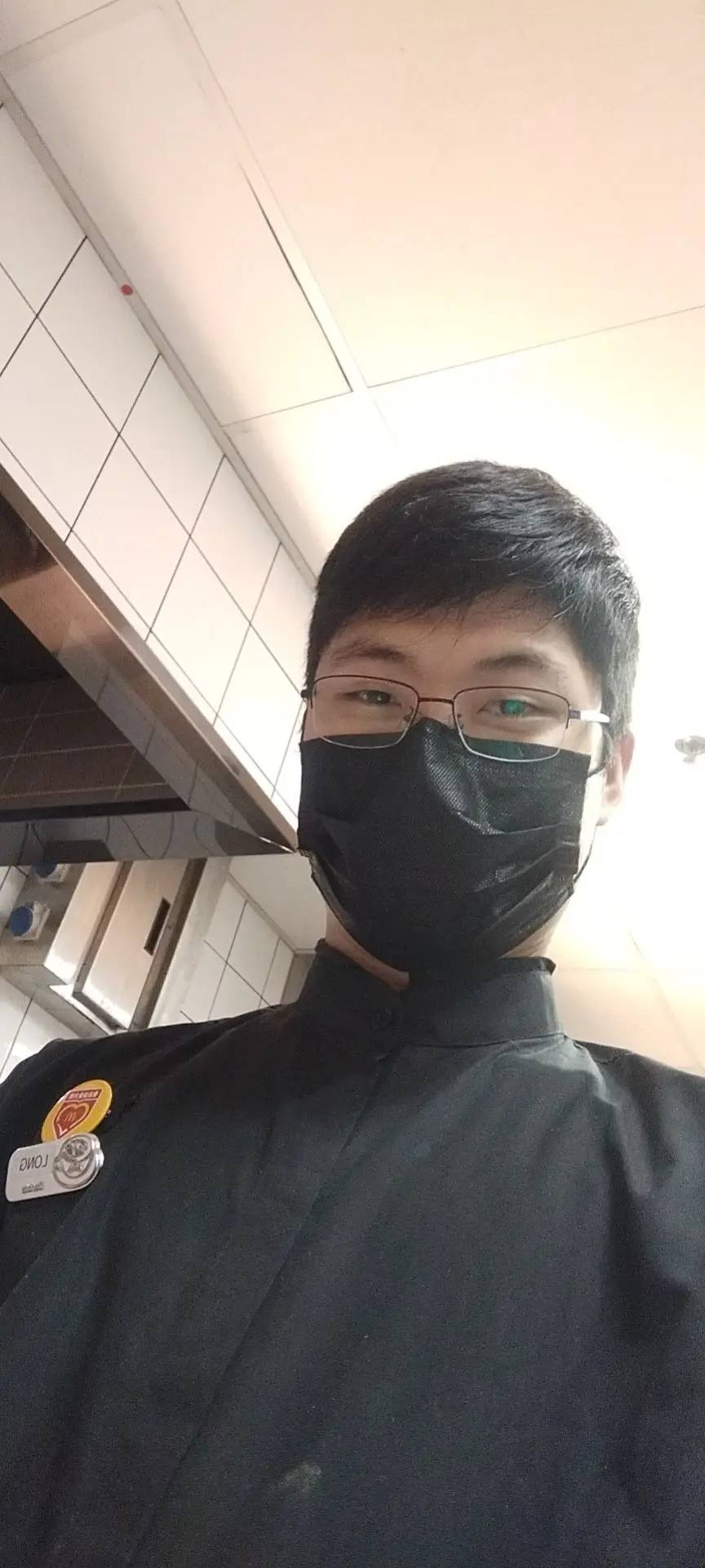 鱼跃龍门♟的主播照片
