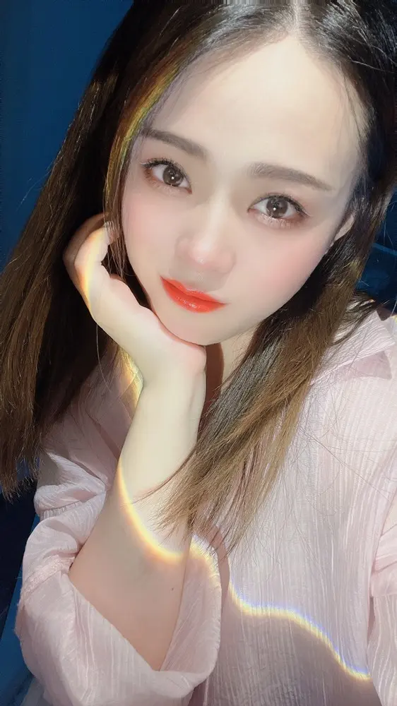 晓晓❥(会唱歌)的主播照片