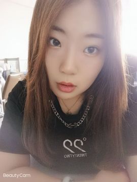 小吖頭🌸开心果的图片