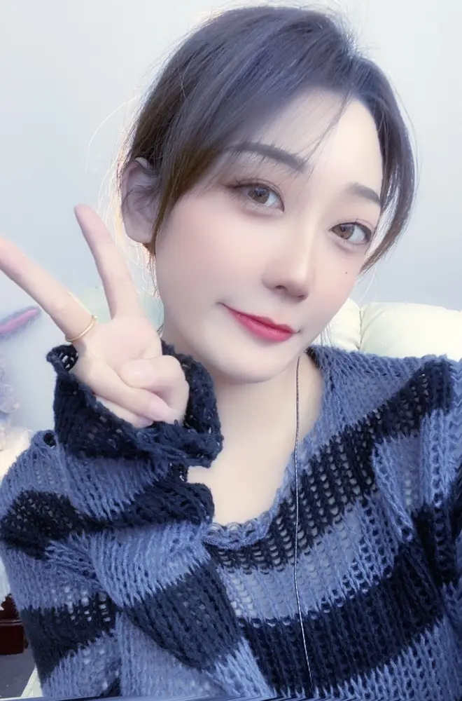 佩琪阳着呢~的主播照片