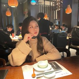 xy吴小优的图片