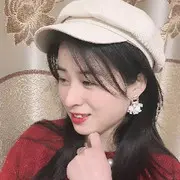 做被子的小妹妹