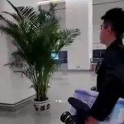 一凡小哥